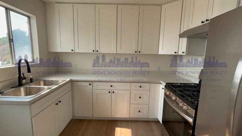 1330 Goshen St in San Diego, CA - Building Photo