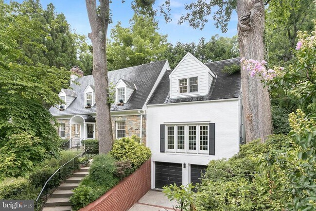 property at 5193 Watson St NW