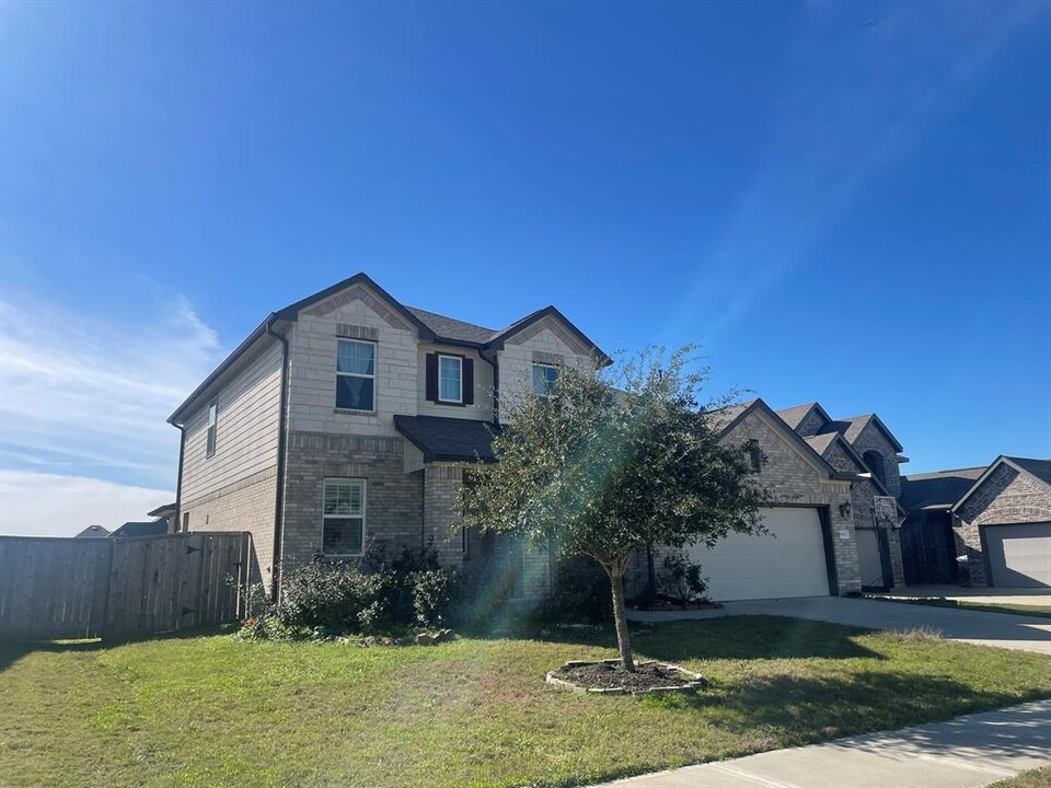 9807 Dancing Grass Dr in Richmond, TX - Building Photo