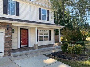 1205 Dexter Ridge Dr in Holly Springs, NC - Building Photo - Building Photo