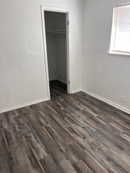 208 Victor St in San Antonio, TX - Building Photo
