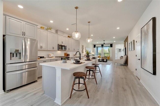 5414 Silver Sun Dr in Apollo Beach, FL - Building Photo - Building Photo