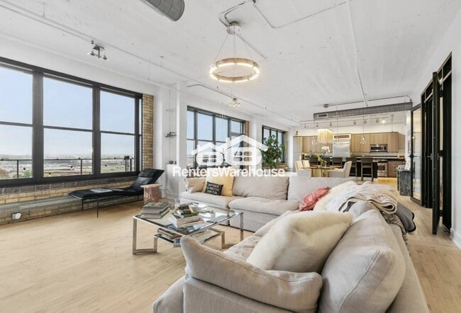 property at 290 Market St