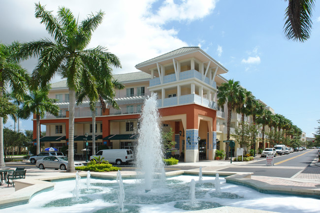 1203 Town Center Dr in Jupiter, FL - Building Photo - Building Photo