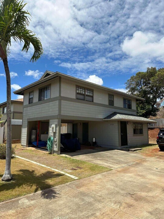 94-1182-1182 Kapehu St in Waipahu, HI - Building Photo