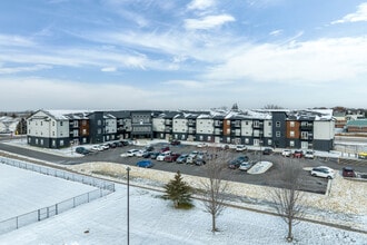 Cedar View Apartments in Owatonna, MN - Building Photo - Building Photo