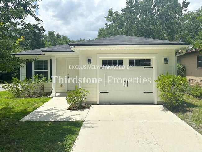 property at 2277 Hartridge St
