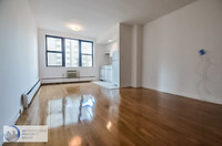 1380 York Ave in New York, NY - Building Photo - Building Photo