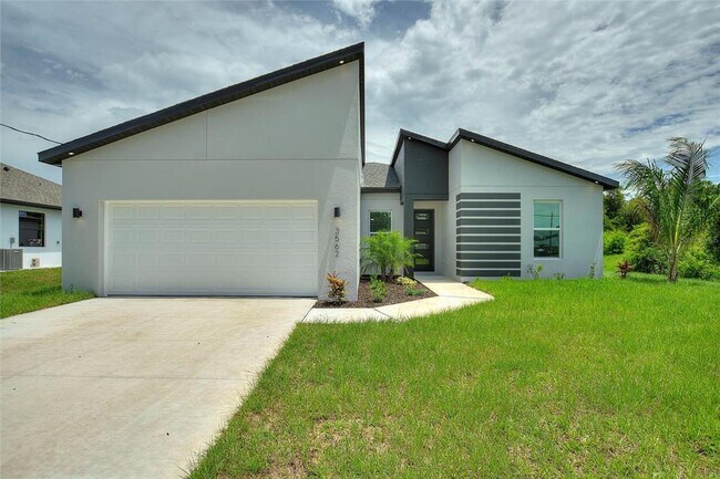 property at 1251 Dustin Rd