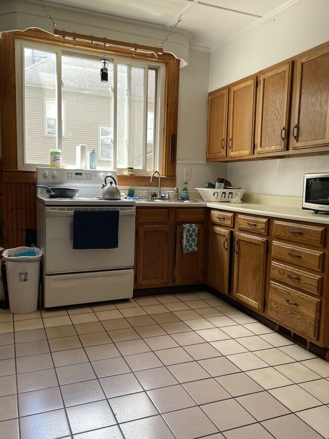 property at 15 Bartlett St