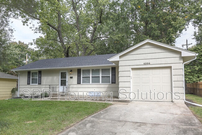 property at 4504 E 112 Terrace
