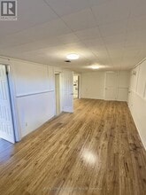 16 Hawkins Dr in Toronto, ON - Building Photo - Building Photo