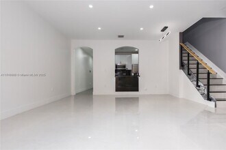 939 NE 42nd Ter in Homestead, FL - Building Photo - Building Photo