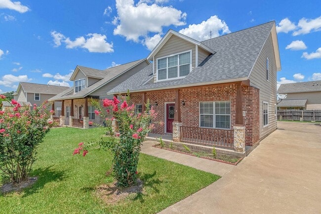 property at 6905 Appomattox Dr