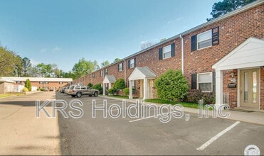 5238 Goolsby Ct in North Chesterfield, VA - Building Photo - Building Photo
