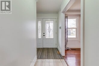27 Gondola Crescent in Brampton, ON - Building Photo - Building Photo