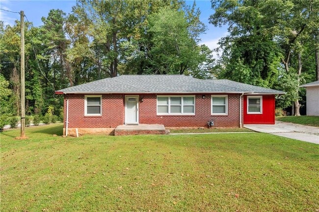 property at 2229 Beecher Cir SW