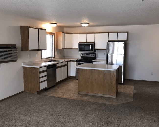 Royal Oaks Apartments