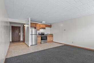 The Villa Apartments in Minneapolis, MN - Foto de edificio - Building Photo