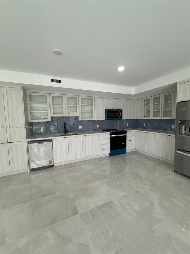 14601 SW 262nd St in Homestead, FL - Building Photo - Building Photo