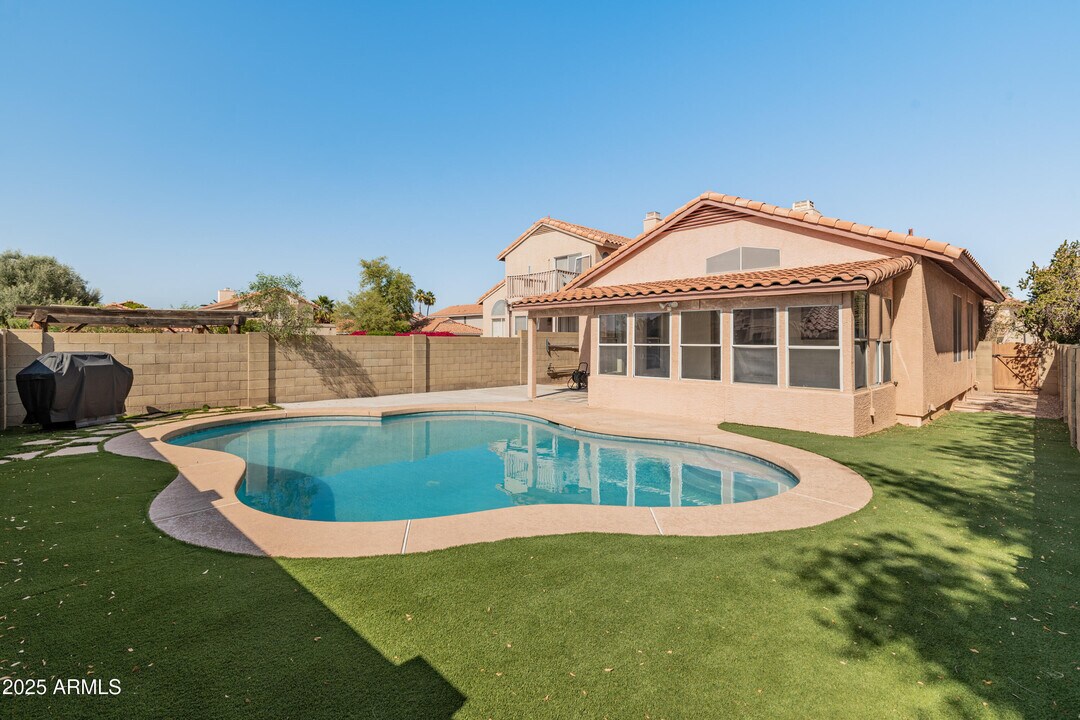 19412 N 77th Ave in Glendale, AZ - Building Photo