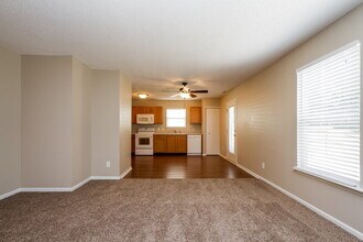 2041 Dutch Elm Dr in Indianapolis, IN - Building Photo - Building Photo