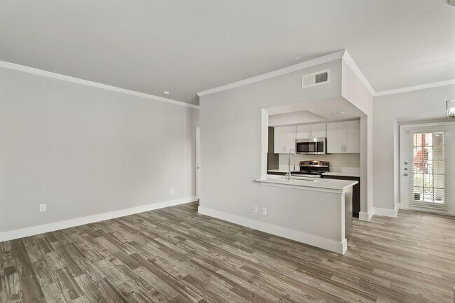 property at 6499 Guhn Rd