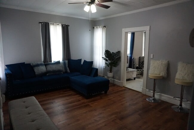 property at 122 Chapel St