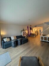 245 Fortuna Dr in Palm Beach Gardens, FL - Building Photo - Building Photo