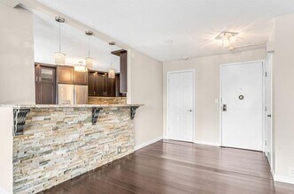 280 Boylston St in Brookline, MA - Building Photo - Building Photo