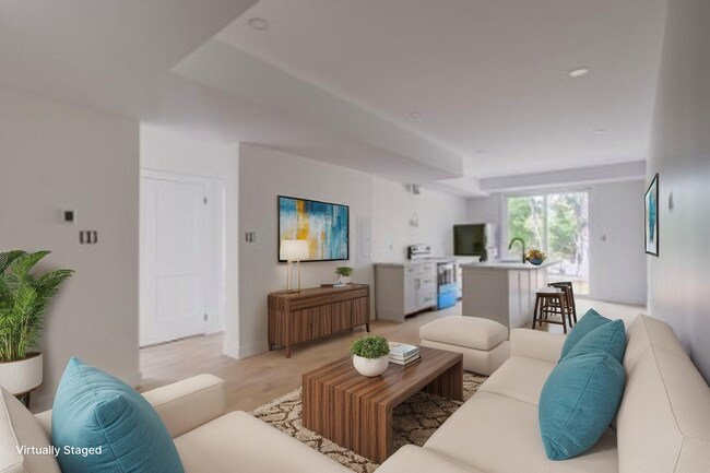 153 Mary St in Barrie, ON - Building Photo - Building Photo