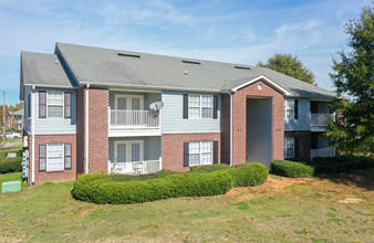 Chase Park in Montgomery, AL - Foto de edificio - Building Photo