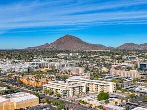 Inspire on Earll Phase I in Scottsdale, AZ - Foto de edificio - Building Photo