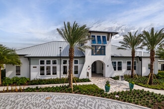 Bainbridge Mission Pointe in Orlando, FL - Building Photo - Building Photo