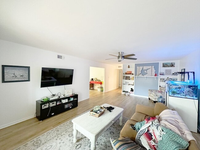 753 NW 8th St in Gainesville, FL - Building Photo - Building Photo