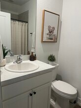 1280 NE 5th Ct in Florida City, FL - Building Photo - Building Photo