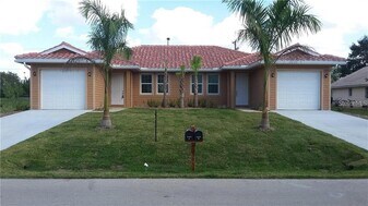 3948 San Rocco Dr in Punta Gorda, FL - Building Photo