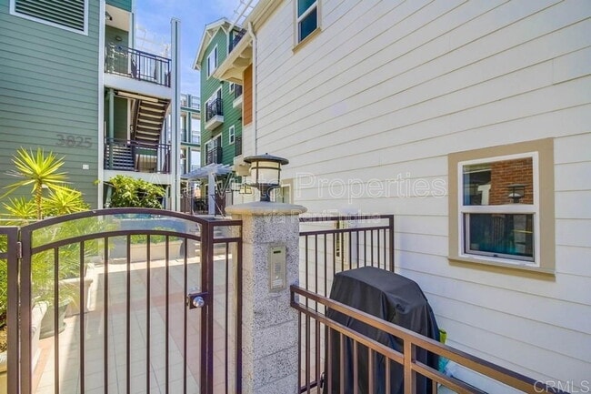 3825 First Ave. in San Diego, CA - Building Photo - Building Photo