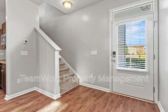 145 Stoney Creek Way in Moncks Corner, SC - Building Photo - Building Photo