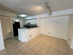 8265 Ibis Club Dr in Naples, FL - Building Photo - Building Photo