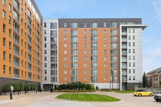 Verge in St. Louis Park, MN - Foto de edificio - Building Photo