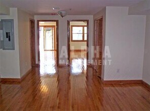 102 Allston St in Boston, MA - Foto de edificio - Building Photo