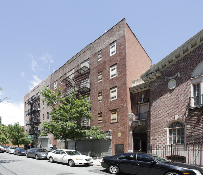 63 W 137th St in New York, NY - Building Photo - Building Photo