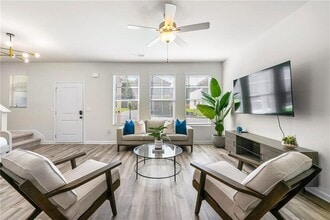 1947 Thomasville Estates Dr SE in Atlanta, GA - Building Photo - Building Photo