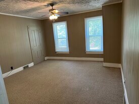 1101 N 6th St, Unit 2 in Mankato, MN - Building Photo