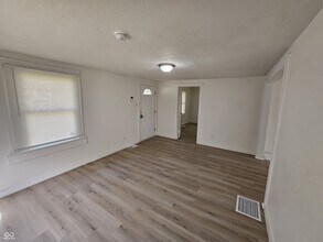 835 Tecumseh St in Indianapolis, IN - Building Photo - Building Photo