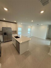 5685 Meditation Dr in Clermont, FL - Building Photo - Building Photo