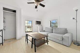 23 Tafts Ave-Unit -2 in Winthrop, MA - Building Photo - Building Photo