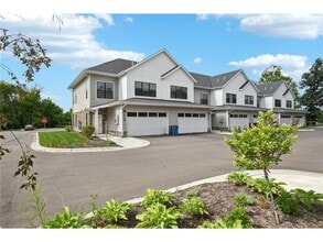 4760 Ironwood Cir in Minnetrista, MN - Building Photo - Building Photo