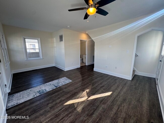 207 Ocean Gate Ave in Ocean Gate, NJ - Building Photo - Building Photo